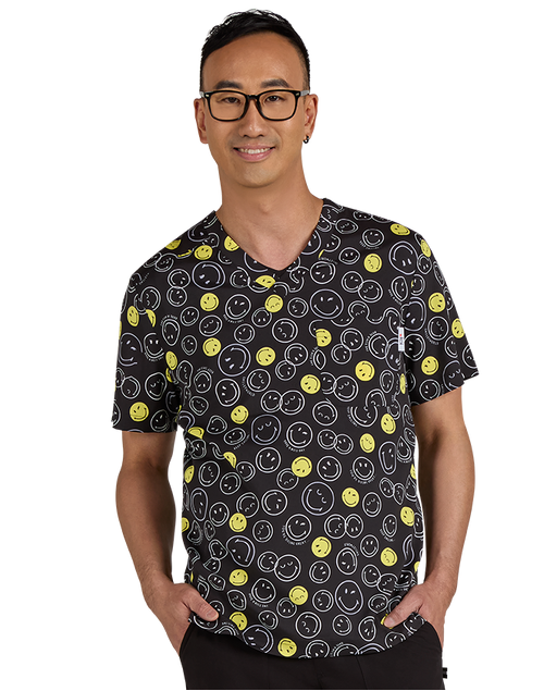 Doing Great Men's Scrub Top 